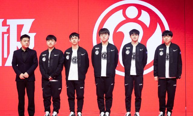 年轻选手们 年轻选手们