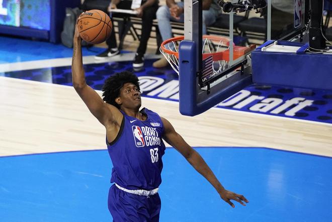 数日间激增 数日间激增