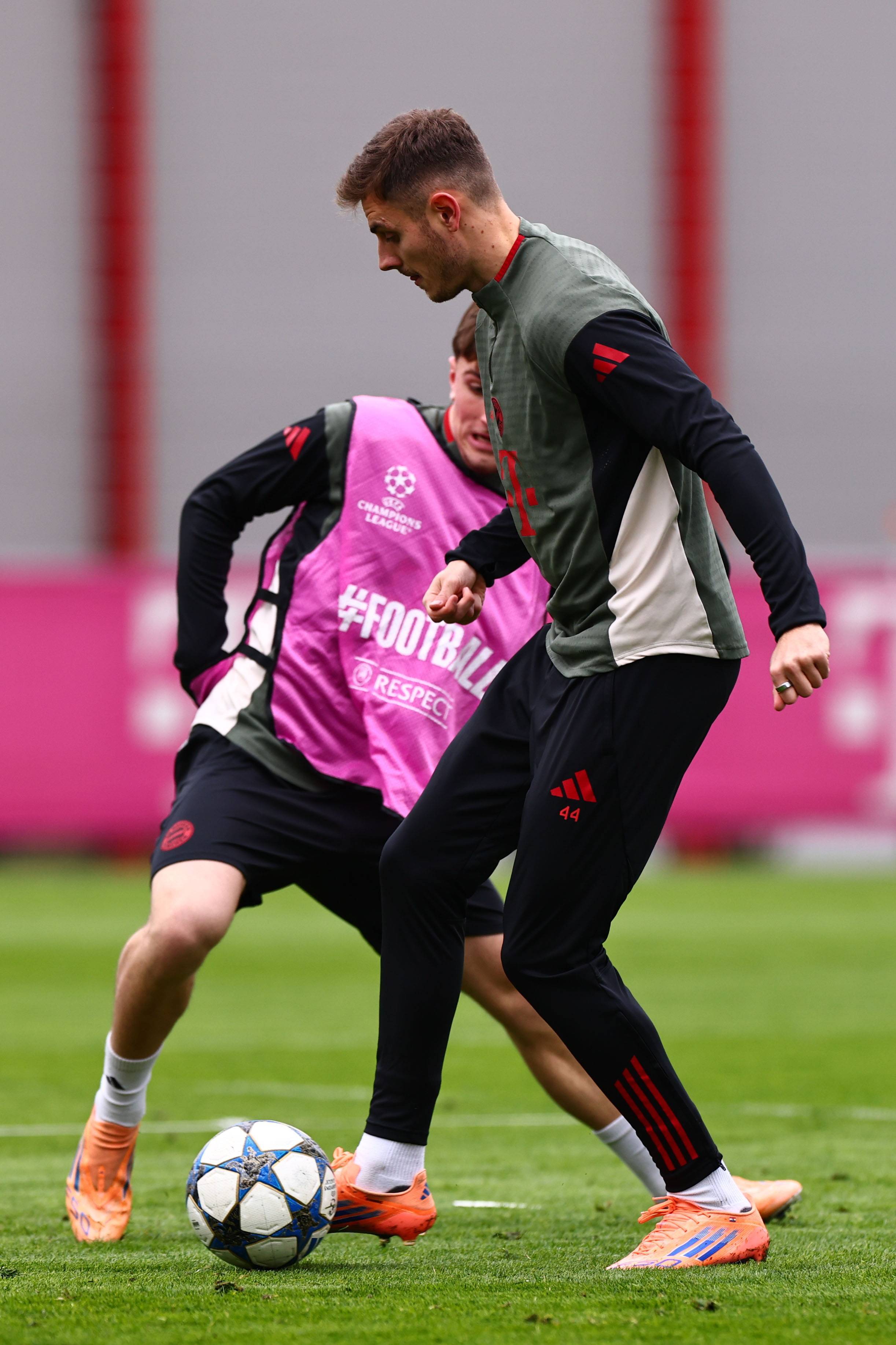 权交回玩家 权交回玩家